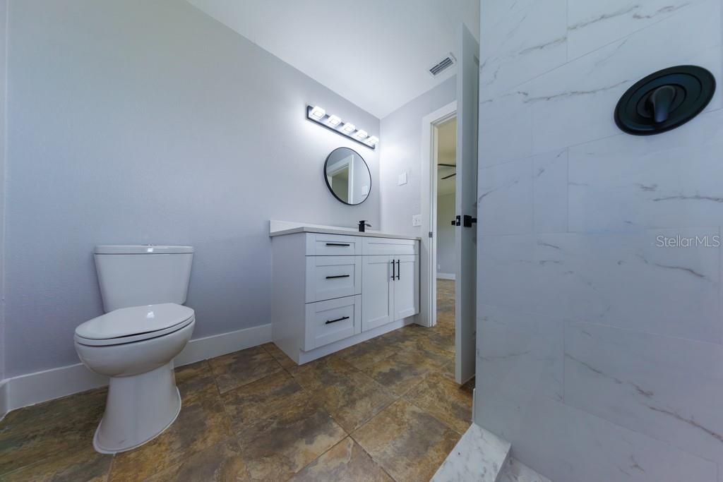 待售: $375,000 (4 贝兹, 3 浴室, 1795 平方英尺)