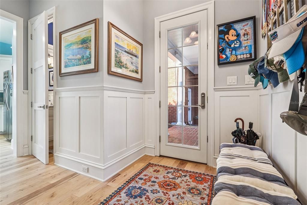 For Sale: $4,900,000 (7 beds, 7 baths, 8216 Square Feet)