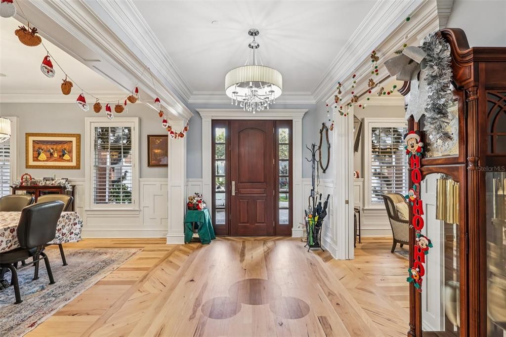 For Sale: $4,900,000 (7 beds, 7 baths, 8216 Square Feet)