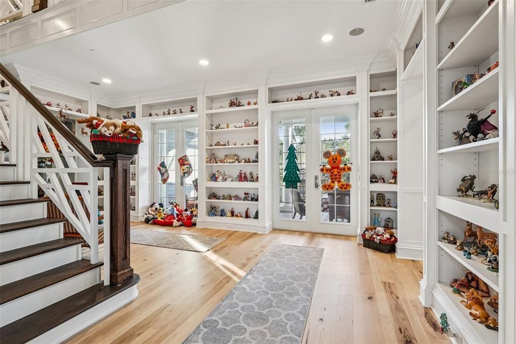 For Sale: $4,900,000 (7 beds, 7 baths, 8216 Square Feet)