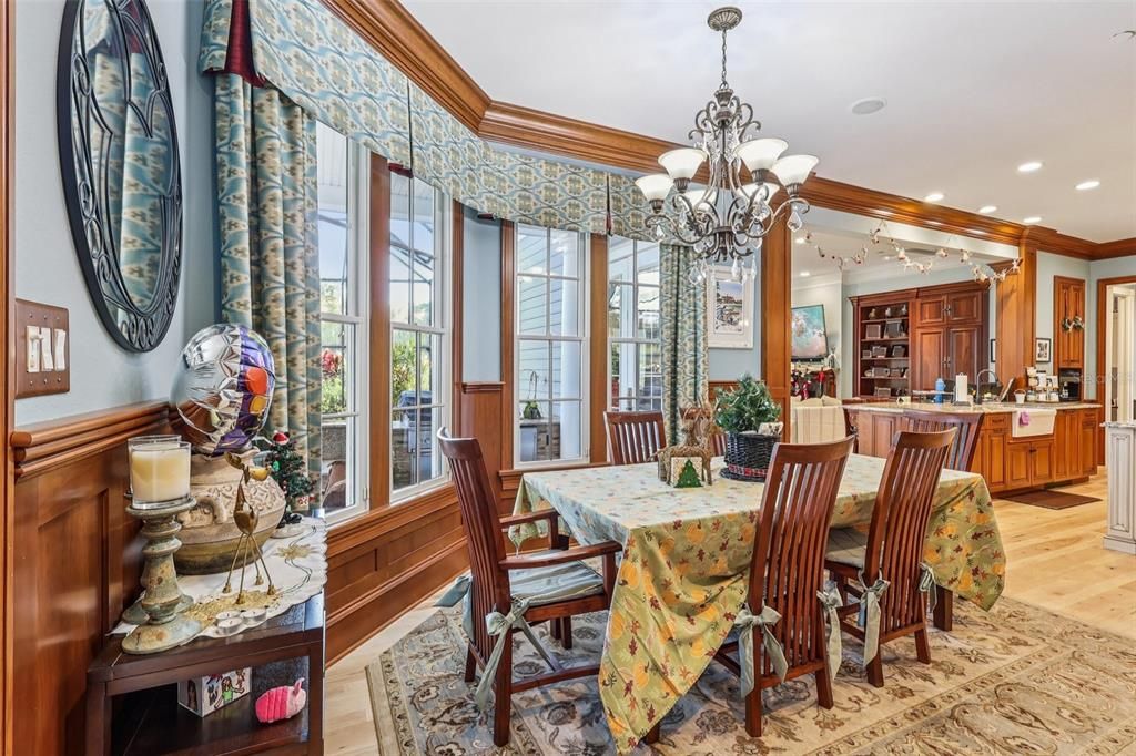 For Sale: $4,900,000 (7 beds, 7 baths, 8216 Square Feet)