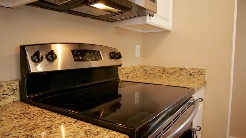 En Venta: $205,000 (2 camas, 2 baños, 992 Pies cuadrados)