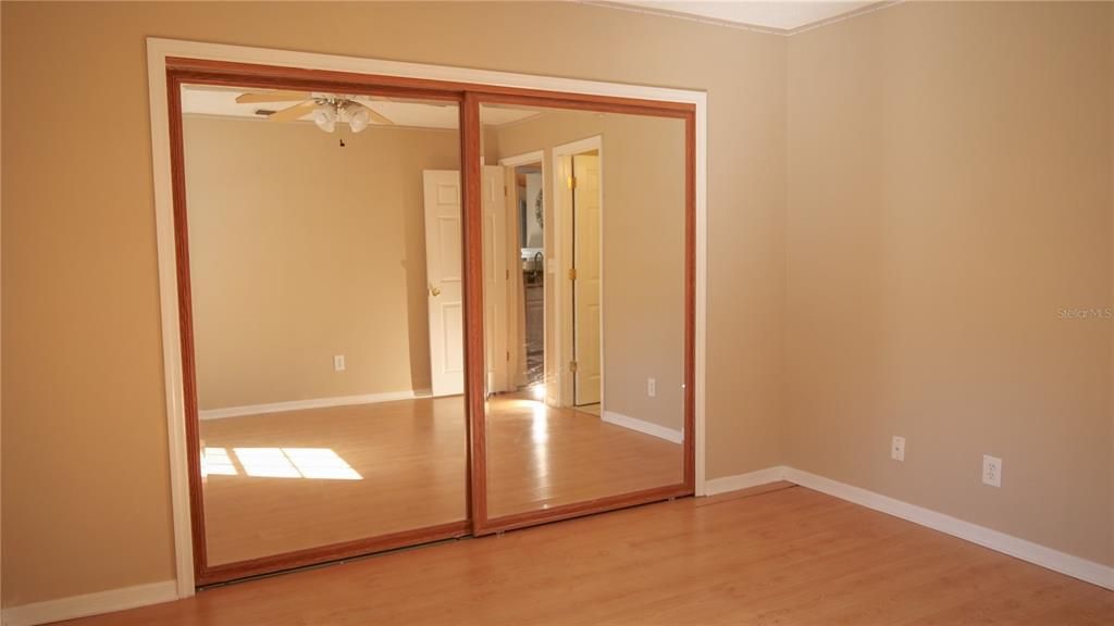 En Venta: $205,000 (2 camas, 2 baños, 992 Pies cuadrados)