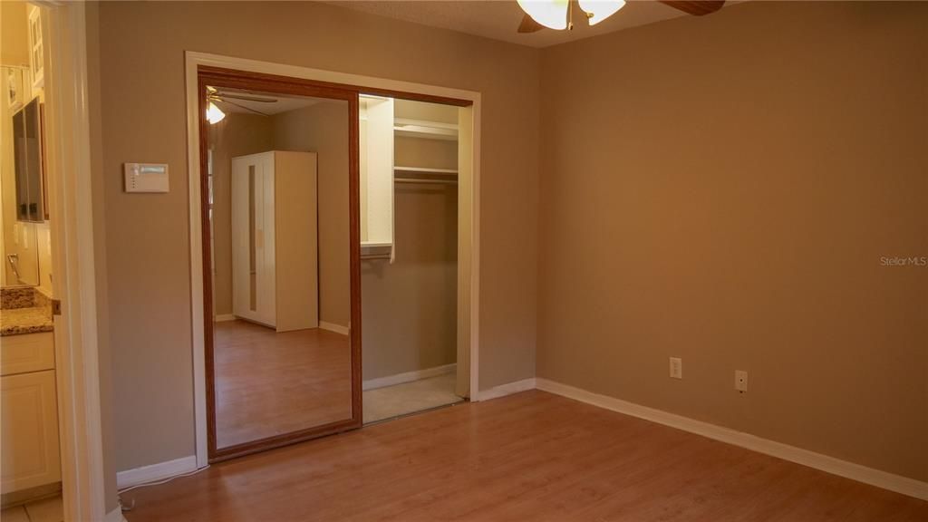 En Venta: $205,000 (2 camas, 2 baños, 992 Pies cuadrados)