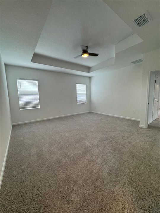 For Rent: $2,980 (6 beds, 3 baths, 2643 Square Feet)