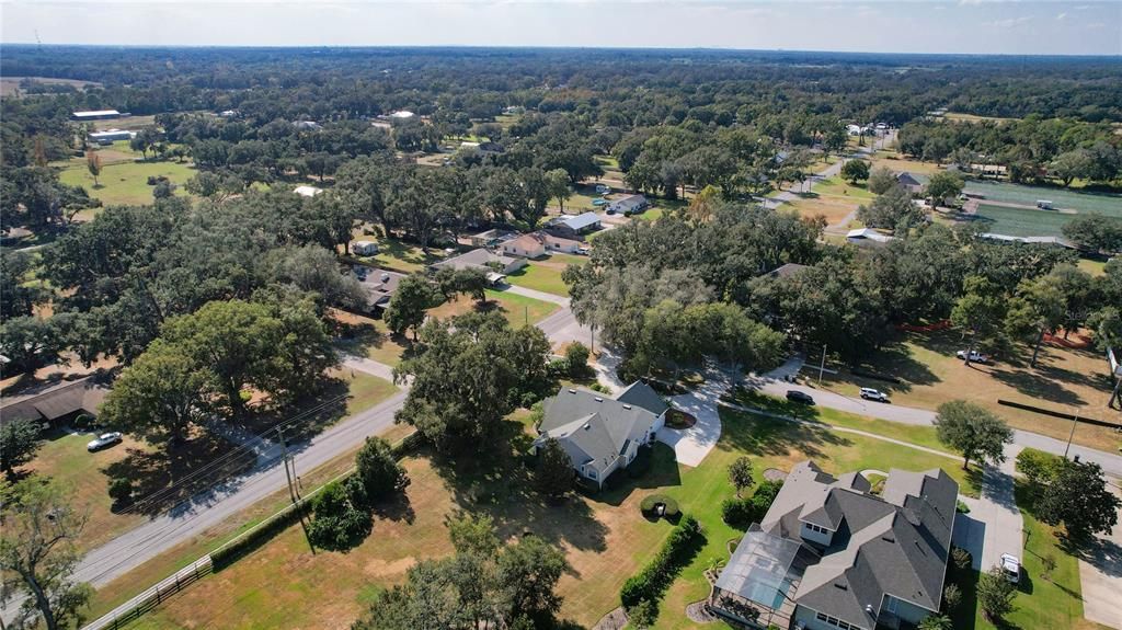 Active With Contract: $475,800 (3 beds, 2 baths, 2262 Square Feet)
