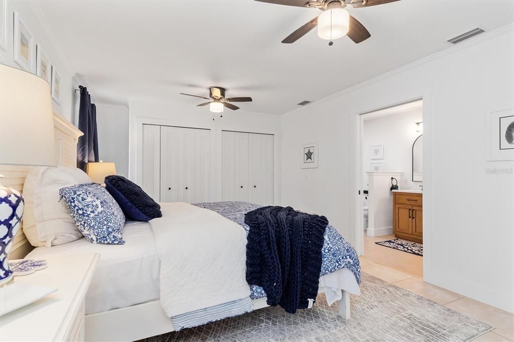 For Rent: $5,500 (3 beds, 2 baths, 2045 Square Feet)