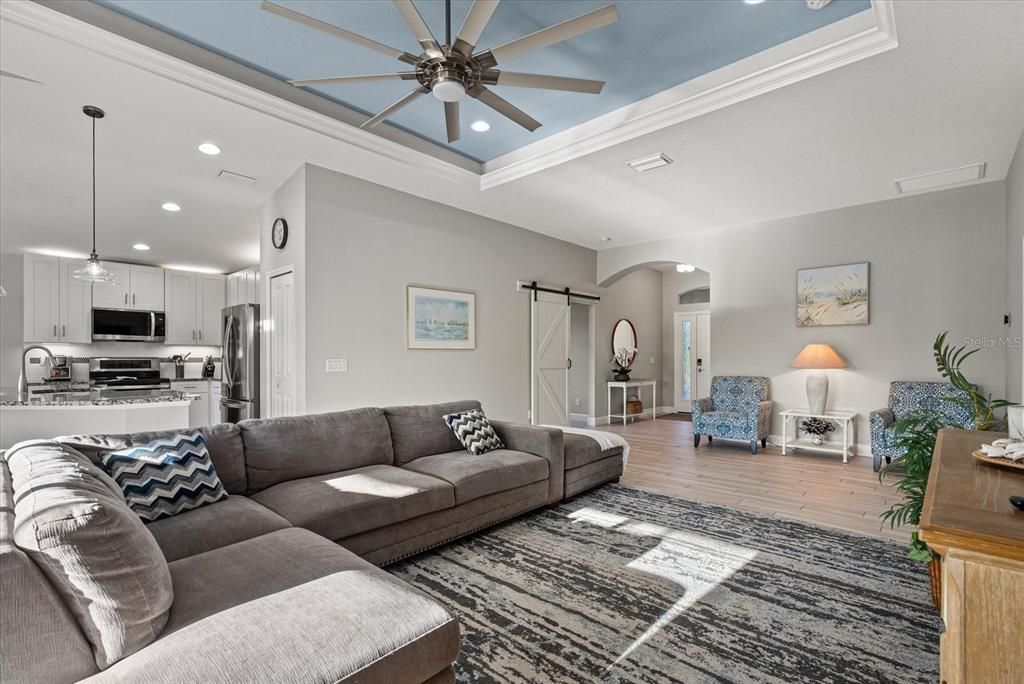 For Sale: $459,000 (3 beds, 2 baths, 1753 Square Feet)