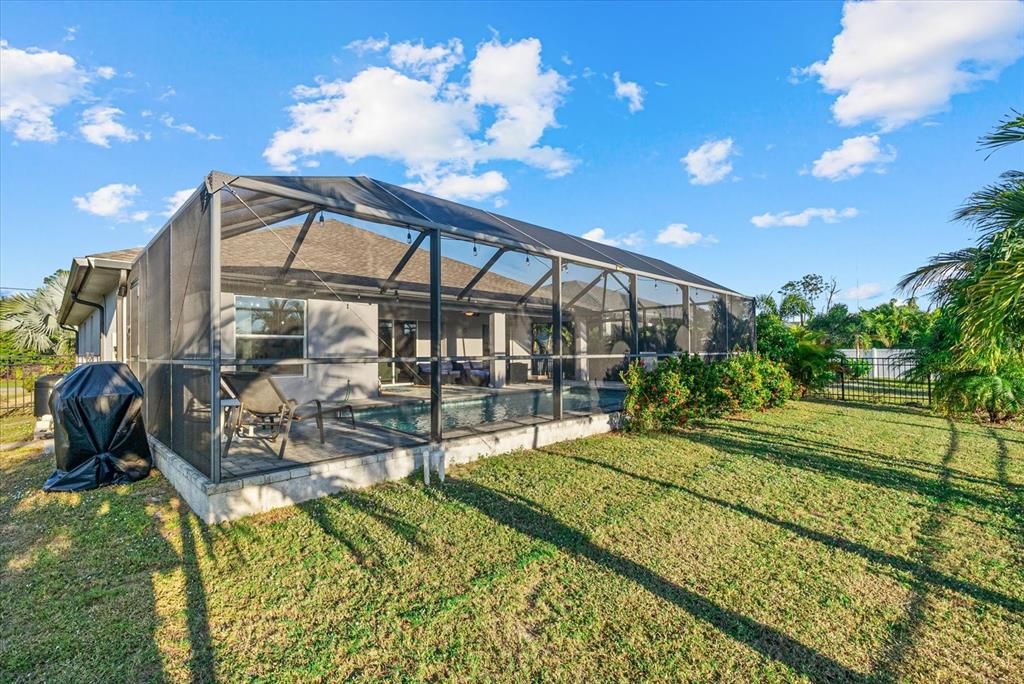 For Sale: $459,000 (3 beds, 2 baths, 1753 Square Feet)