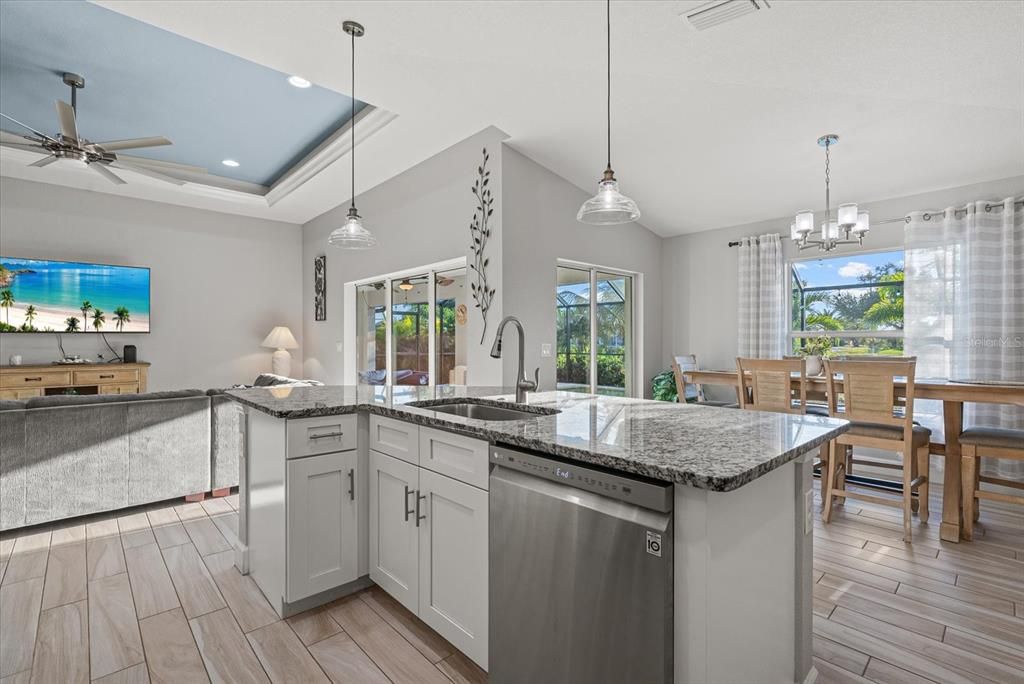 For Sale: $459,000 (3 beds, 2 baths, 1753 Square Feet)