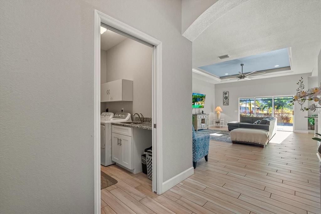 For Sale: $459,000 (3 beds, 2 baths, 1753 Square Feet)