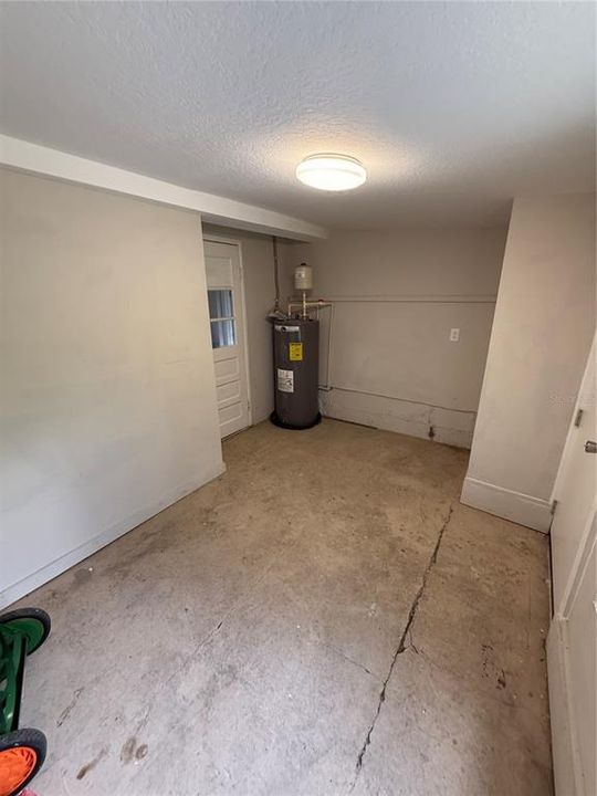 出租: $1,800 (2 贝兹, 2 浴室, 1125 平方英尺)