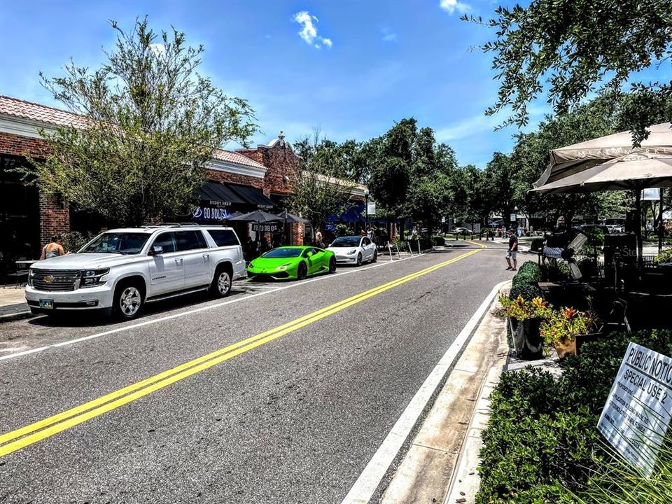 For Sale: $229,900 (2 beds, 1 baths, 857 Square Feet)