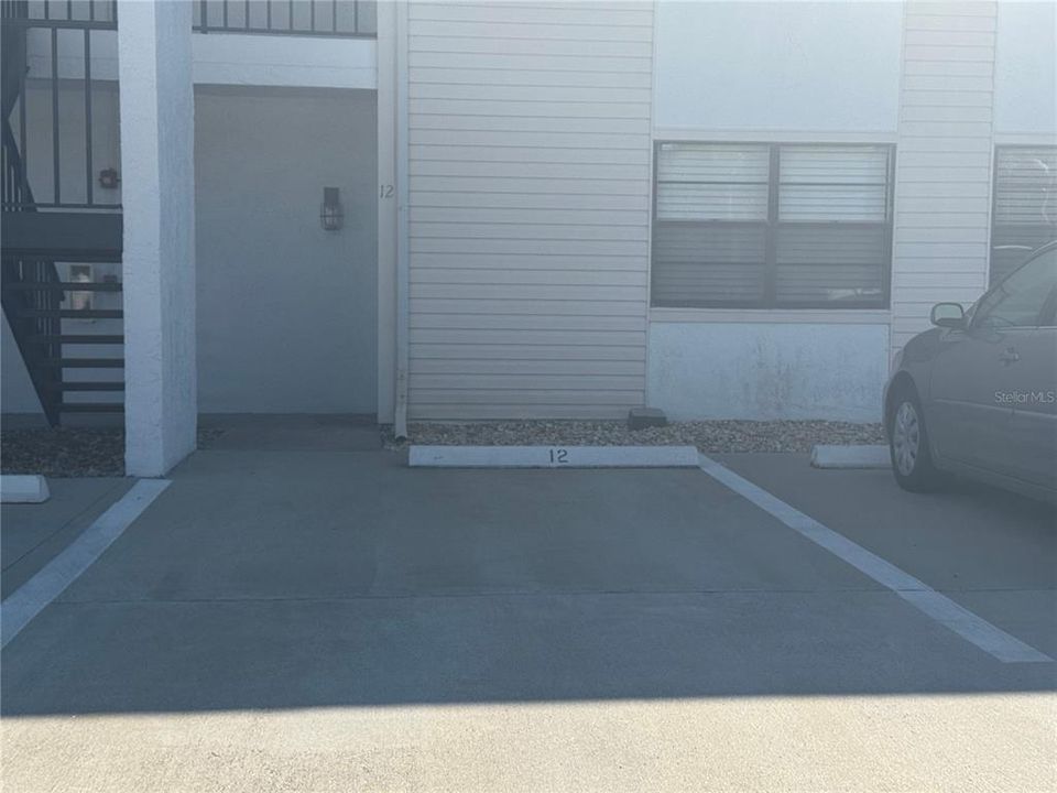 For Sale: $229,900 (2 beds, 1 baths, 857 Square Feet)