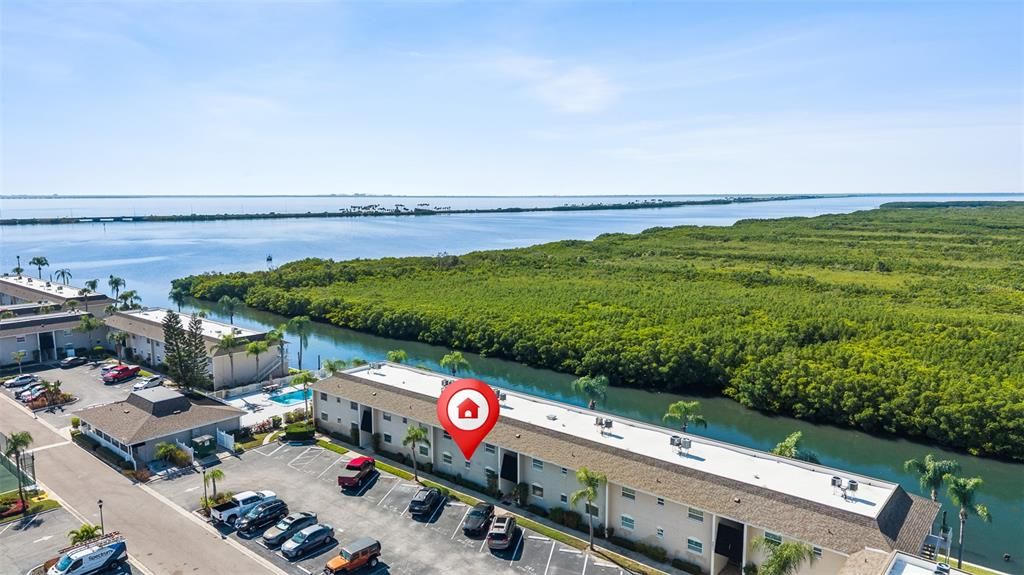 For Sale: $260,000 (2 beds, 1 baths, 1100 Square Feet)