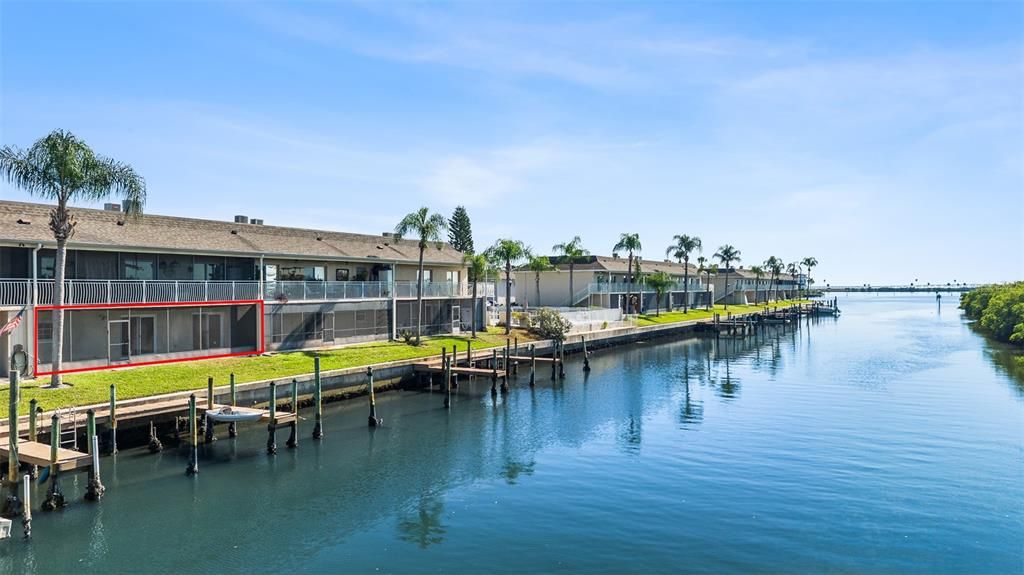 For Sale: $260,000 (2 beds, 1 baths, 1100 Square Feet)