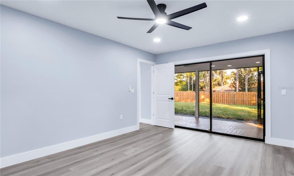 For Sale: $650,000 (4 beds, 2 baths, 2026 Square Feet)