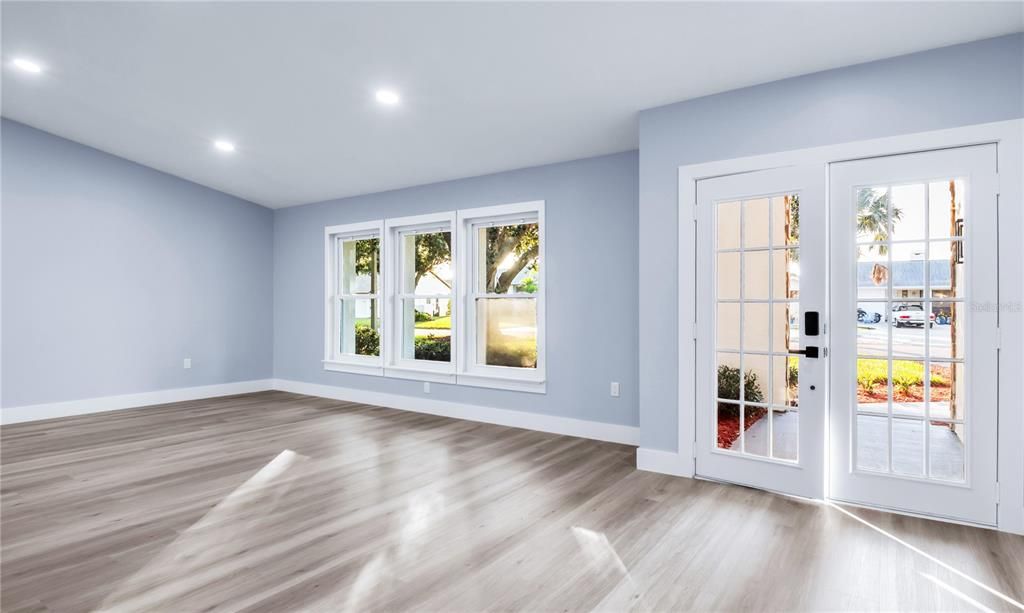 For Sale: $650,000 (4 beds, 2 baths, 2026 Square Feet)