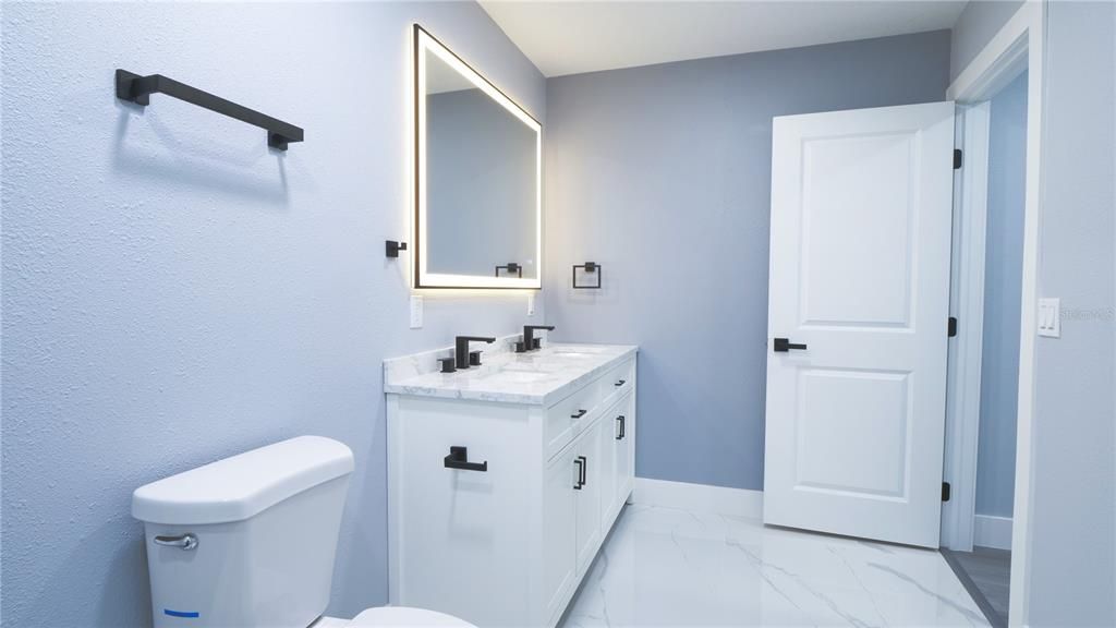 For Sale: $650,000 (4 beds, 2 baths, 2026 Square Feet)