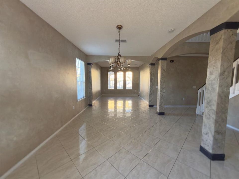 В аренду: $3,000 (4 спален, 2 ванн, 2660 Квадратных фут)