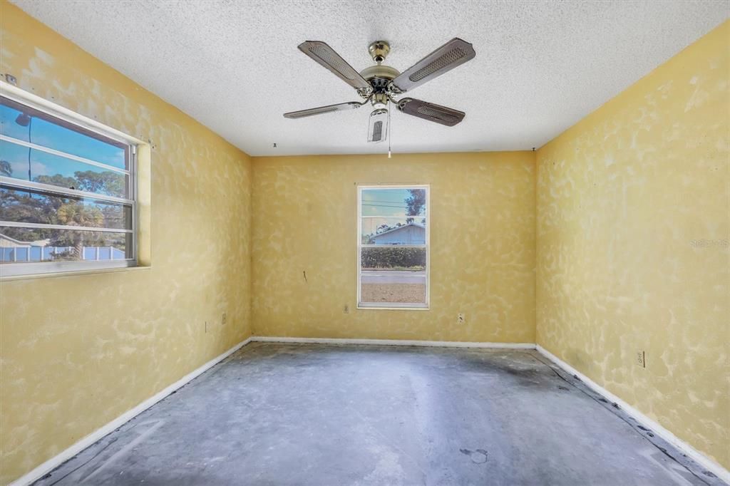 For Sale: $269,900 (3 beds, 2 baths, 1248 Square Feet)