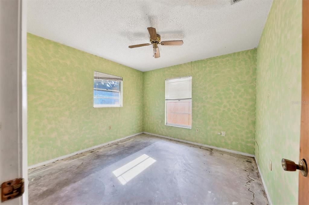 For Sale: $269,900 (3 beds, 2 baths, 1248 Square Feet)