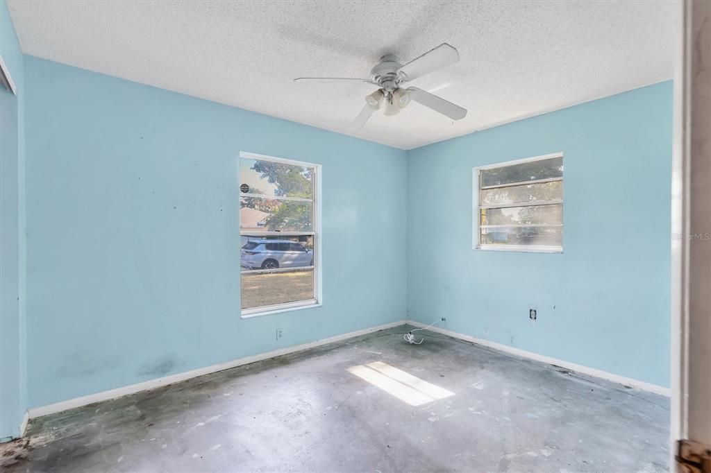 For Sale: $269,900 (3 beds, 2 baths, 1248 Square Feet)