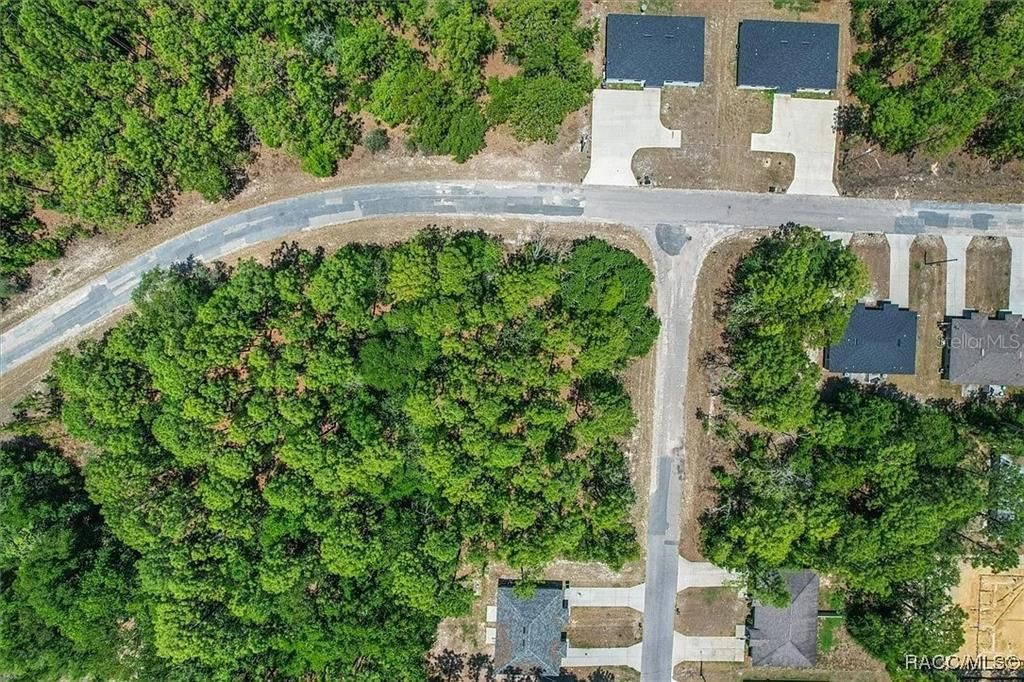 待售: $59,000 (0.33 acres)