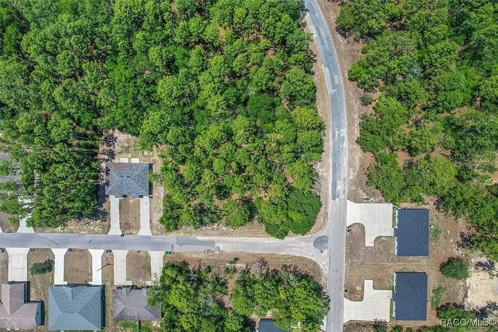 待售: $59,000 (0.33 acres)