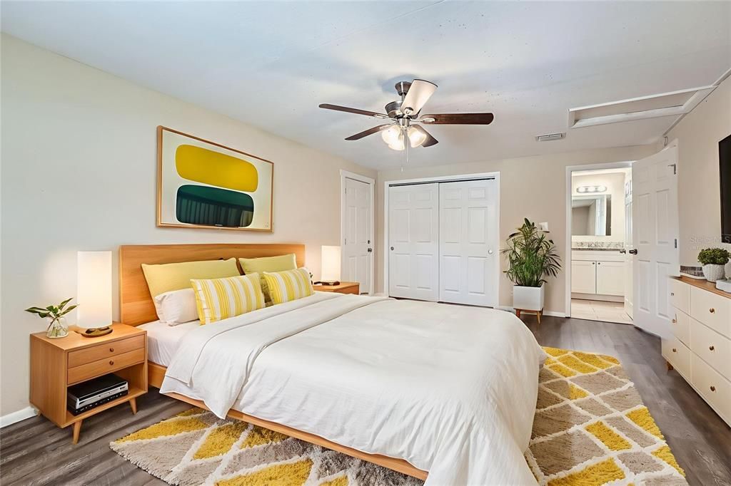 For Sale: $265,000 (3 beds, 1 baths, 1289 Square Feet)