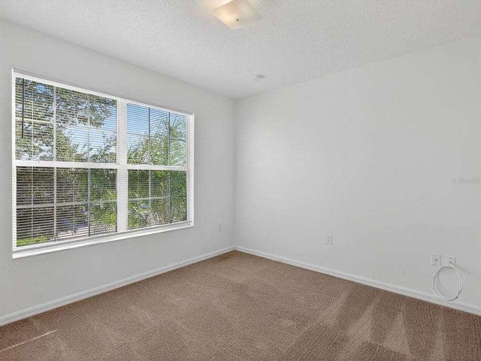 待售: $324,900 (4 贝兹, 2 浴室, 2162 平方英尺)