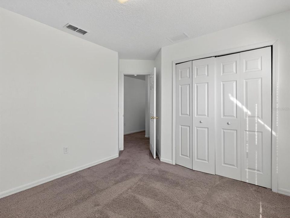 待售: $324,900 (4 贝兹, 2 浴室, 2162 平方英尺)