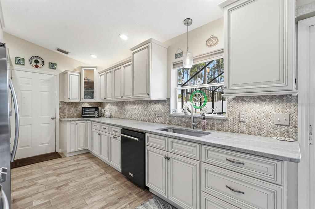 待售: $339,900 (3 贝兹, 2 浴室, 1260 平方英尺)