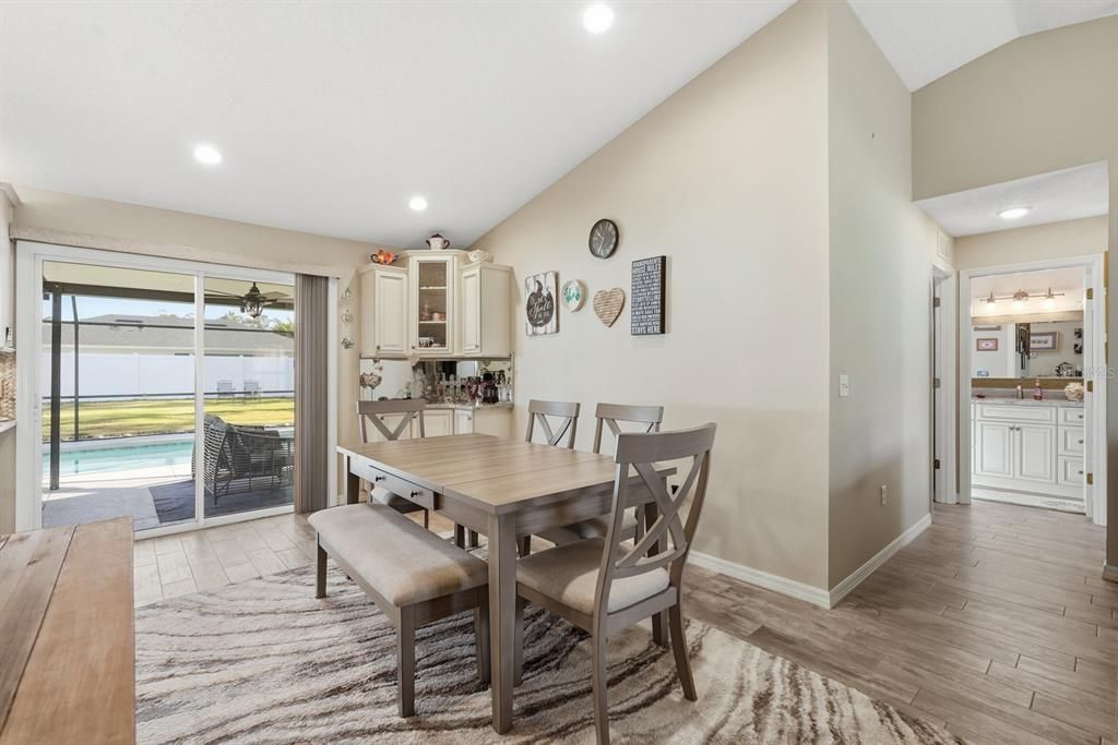 待售: $339,900 (3 贝兹, 2 浴室, 1260 平方英尺)