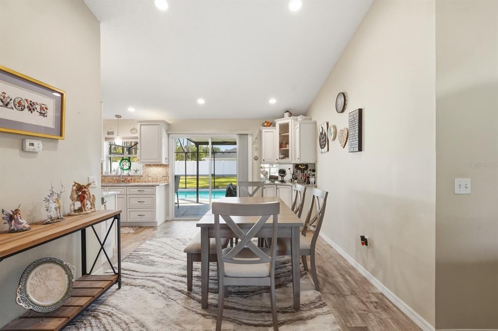 待售: $339,900 (3 贝兹, 2 浴室, 1260 平方英尺)