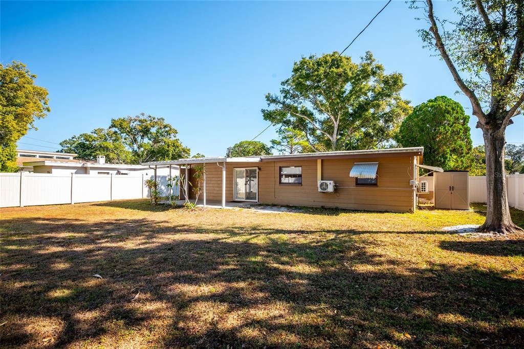 En Venta: $319,000 (4 camas, 2 baños, 1257 Pies cuadrados)