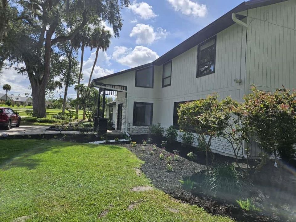 待售: $850,000 (5 贝兹, 3 浴室, 4100 平方英尺)