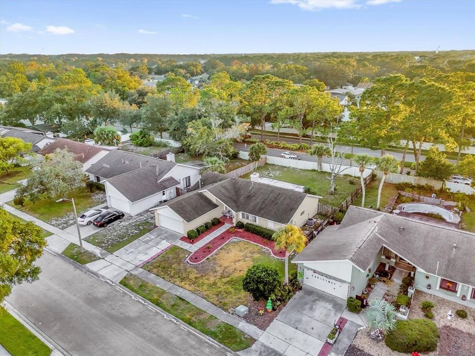 На продажу: $399,900 (3 спален, 2 ванн, 1766 Квадратных фут)