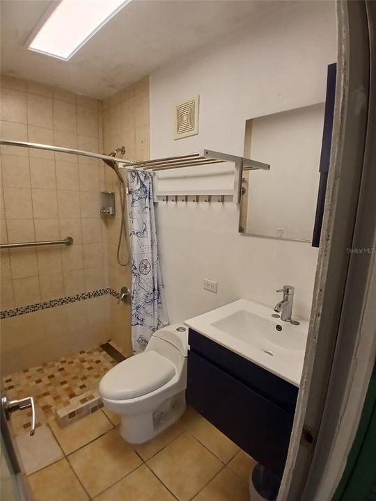 For Sale: $325,000 (3 beds, 2 baths, 1168 Square Feet)