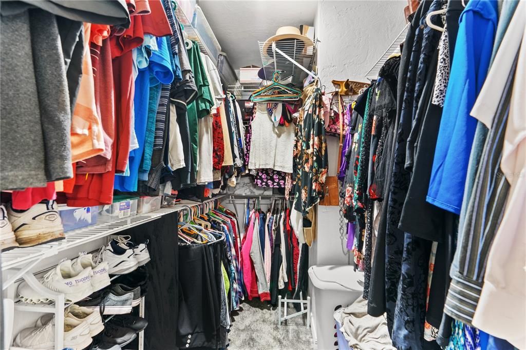 合同活跃: $325,000 (3 贝兹, 2 浴室, 1753 平方英尺)