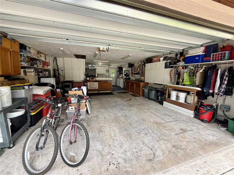 合同活跃: $325,000 (3 贝兹, 2 浴室, 1753 平方英尺)