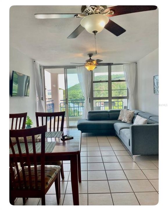 For Sale: $225,000 (3 beds, 2 baths, 1082 Square Feet)