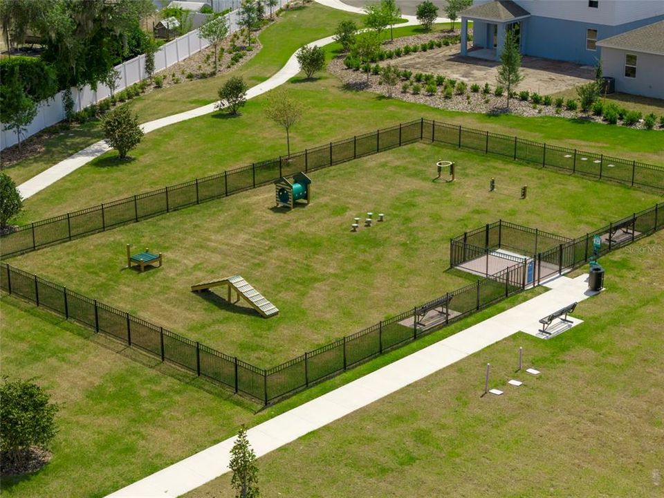 待售: $441,990 (4 贝兹, 3 浴室, 2105 平方英尺)