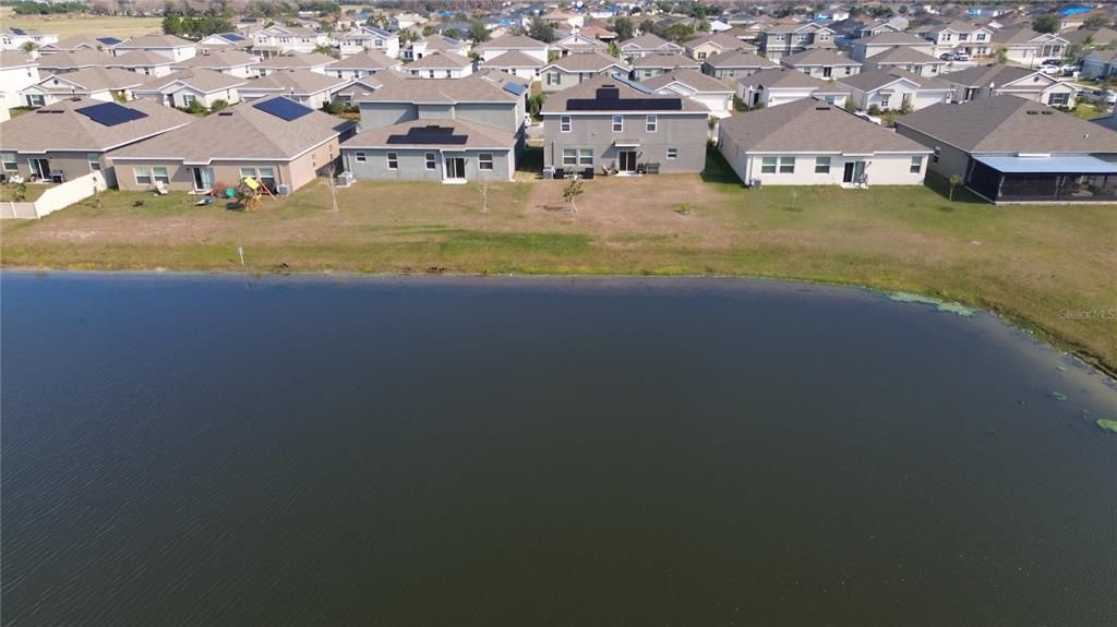 For Rent: $3,200 (4 beds, 2 baths, 3165 Square Feet)