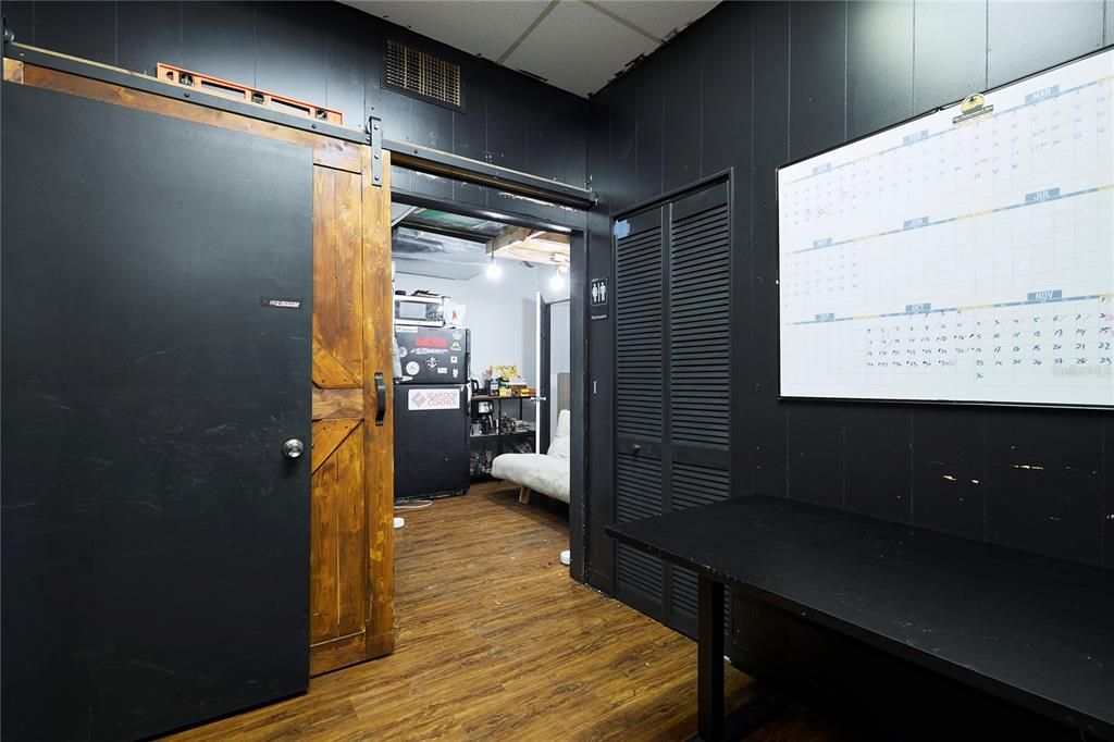 For Sale: $850,000 (0 beds, 0 baths, 2895 Square Feet)