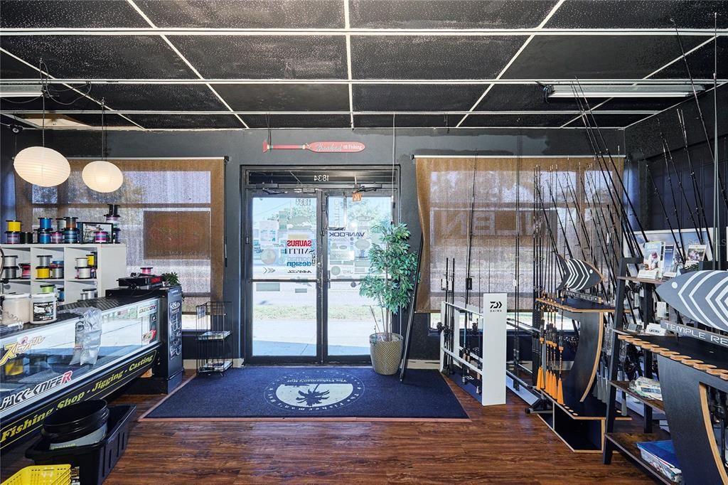 For Sale: $850,000 (0 beds, 0 baths, 2895 Square Feet)