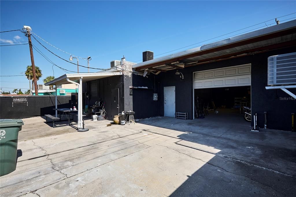 For Sale: $850,000 (0 beds, 0 baths, 2895 Square Feet)