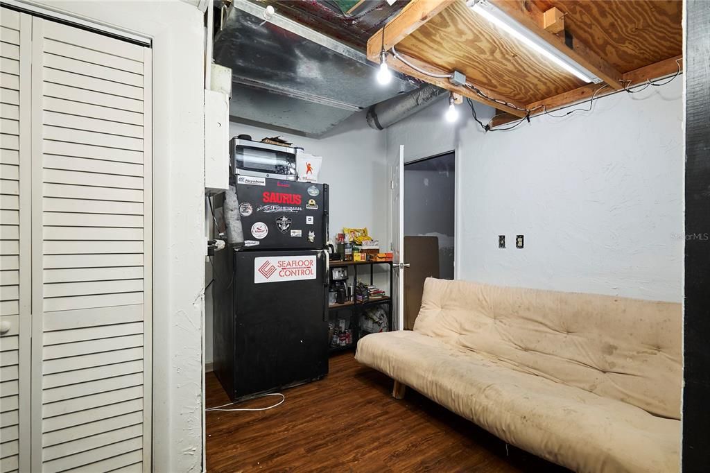 For Sale: $850,000 (0 beds, 0 baths, 2895 Square Feet)