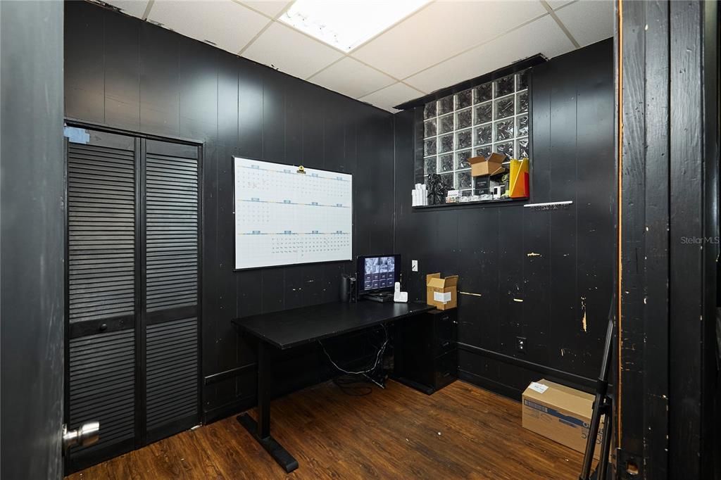 For Sale: $850,000 (0 beds, 0 baths, 2895 Square Feet)