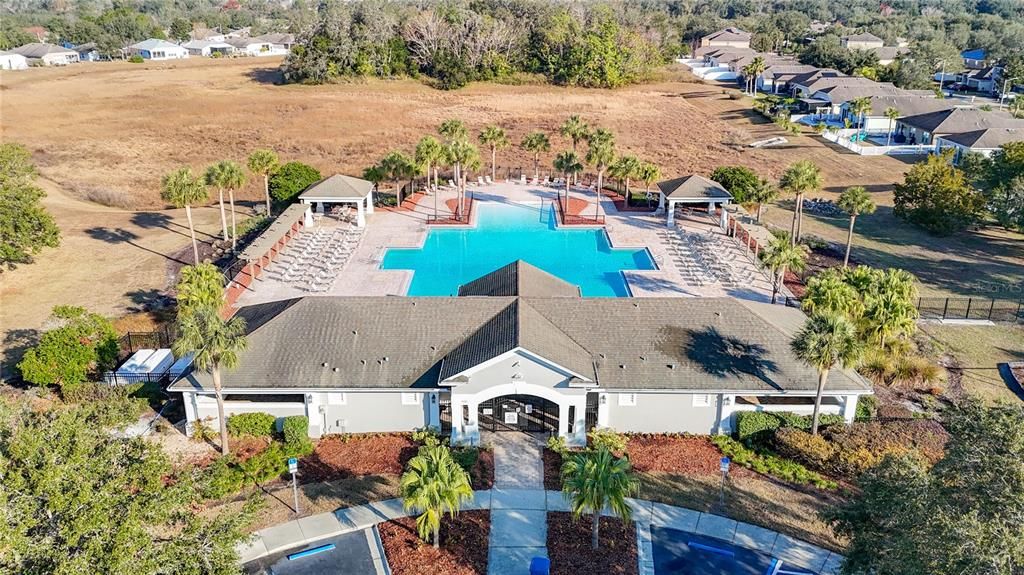 For Sale: $325,000 (3 beds, 2 baths, 1443 Square Feet)